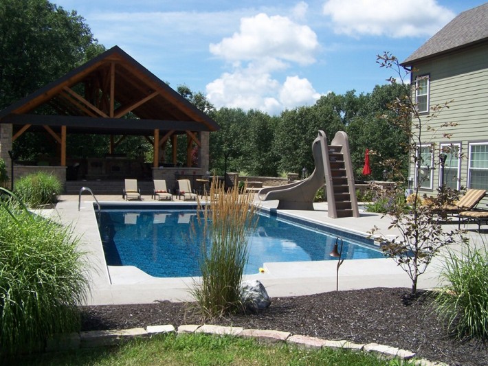 Goetz hardscaping Indiana