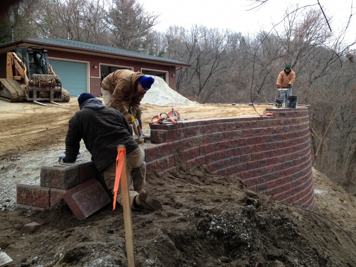 Retaining wall installation Indiana