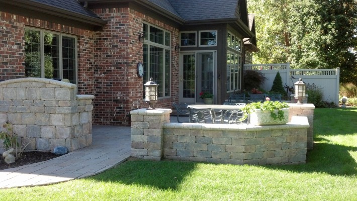 Valparaiso lawn installation
